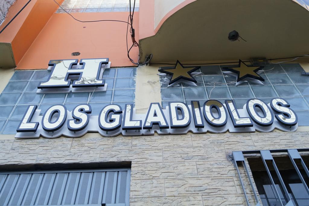 Hotel Los Gladiolos Кахамарка Экстерьер фото